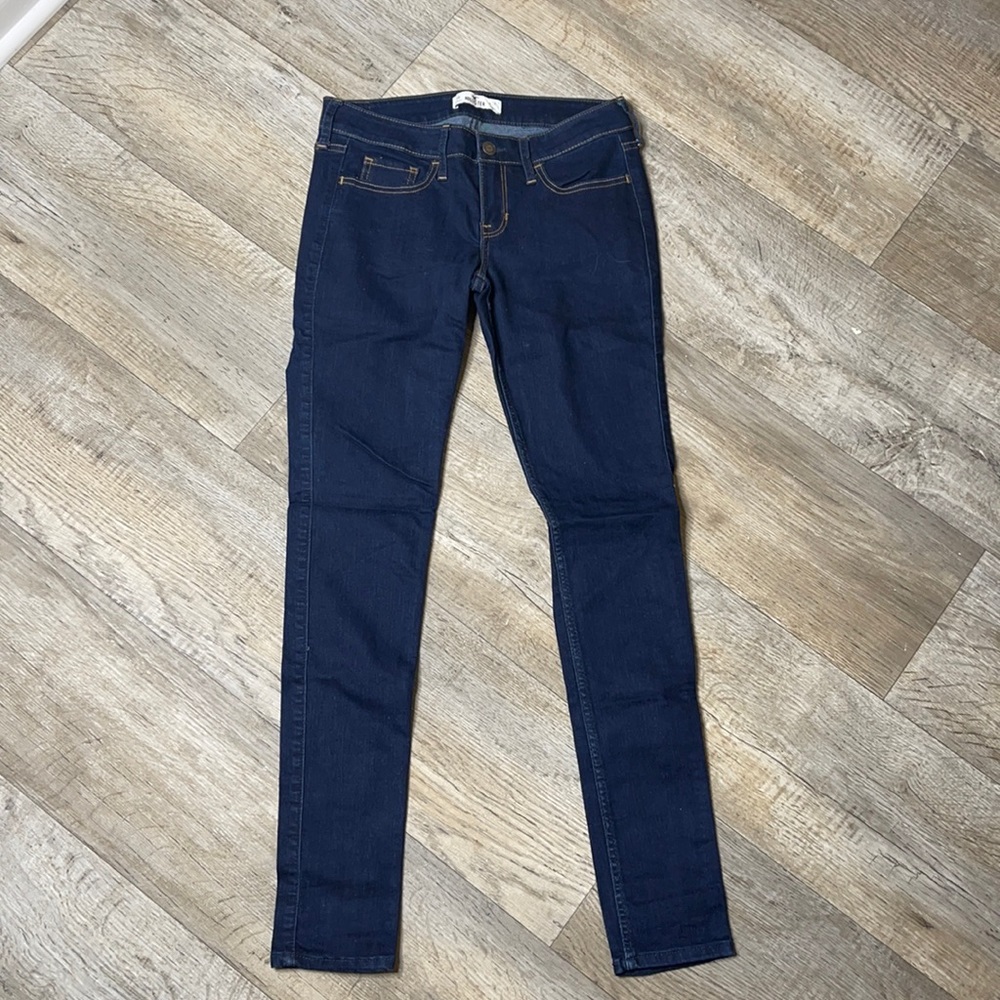 Hollis get skinny jeans